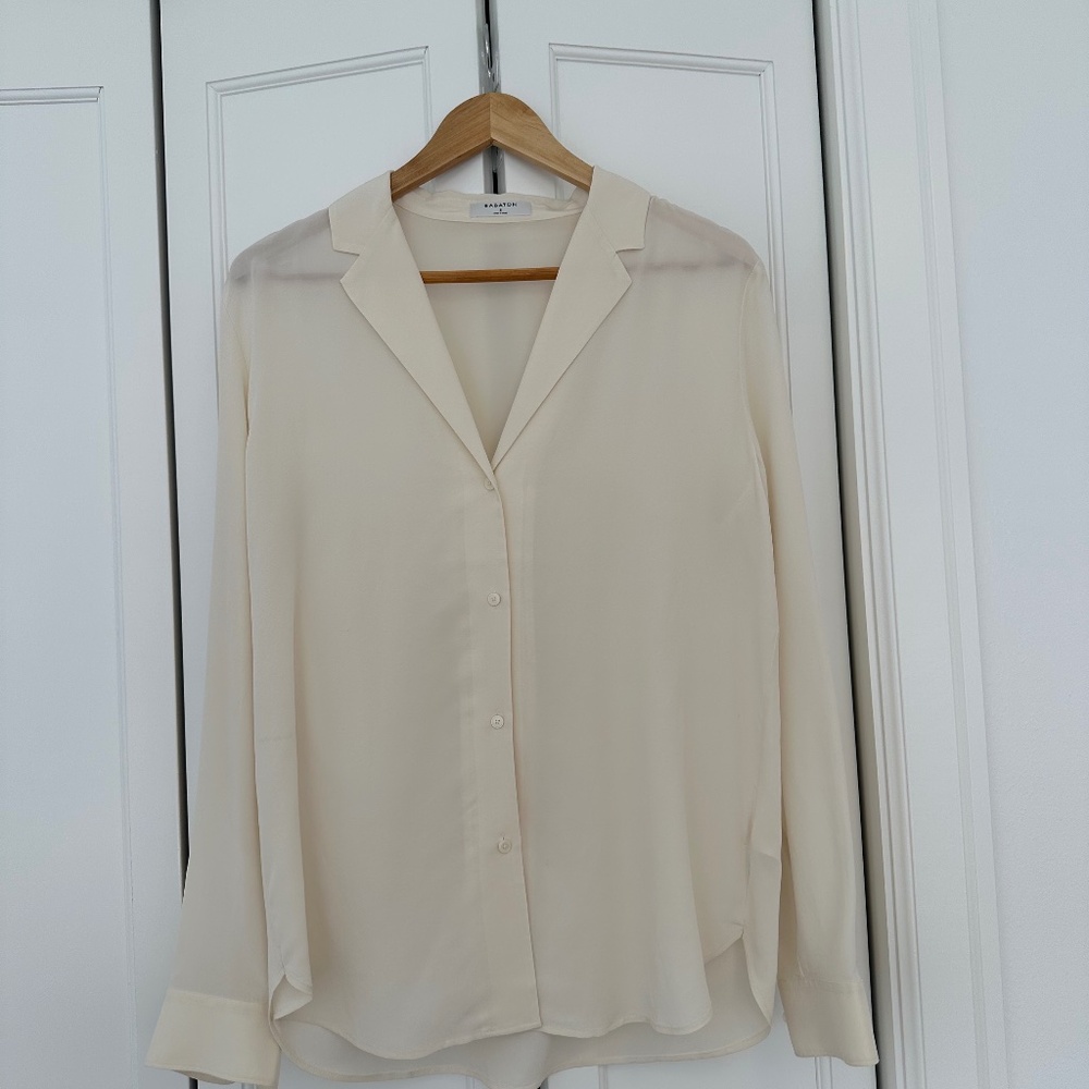 Aritzia Babaton Silk Blouse